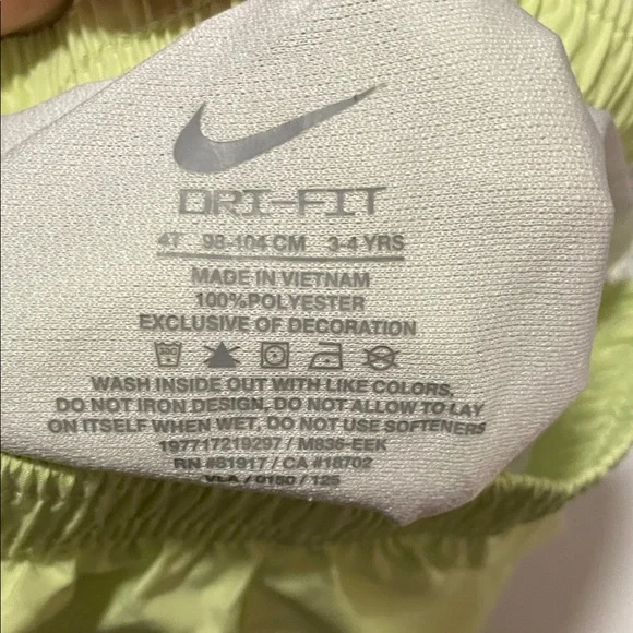 Nike Toddler Girl 3-4 Yrs 4T Pink Floral Logo Tee Neon Yellow Athletic Shorts - Picture 7 of 8